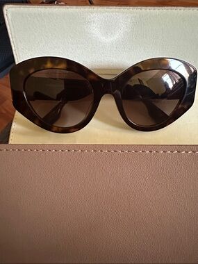 AUTHENTIC Burberry Sunglasses